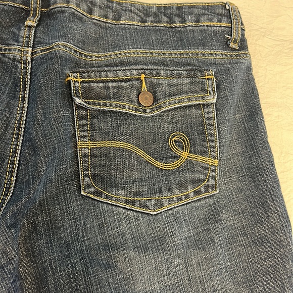 Apt 9 straight leg flap pocket - Picture 5 of 7